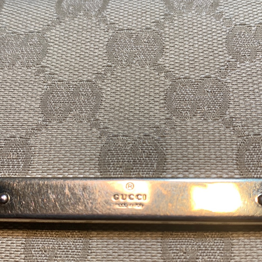 Gucci- Naturals Canvas Monogram Compact Wallet w/ Brass Hardware - Picture 3 of 10